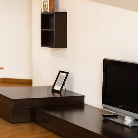 Apartment Urban In The Heart Of The With Self Check In *