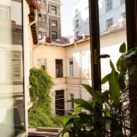 Urban In The Heart Of The With Self Check In * Bucharest